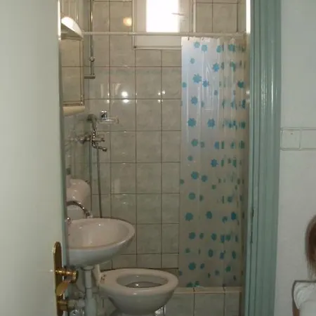 Frankopan Guest house 3*